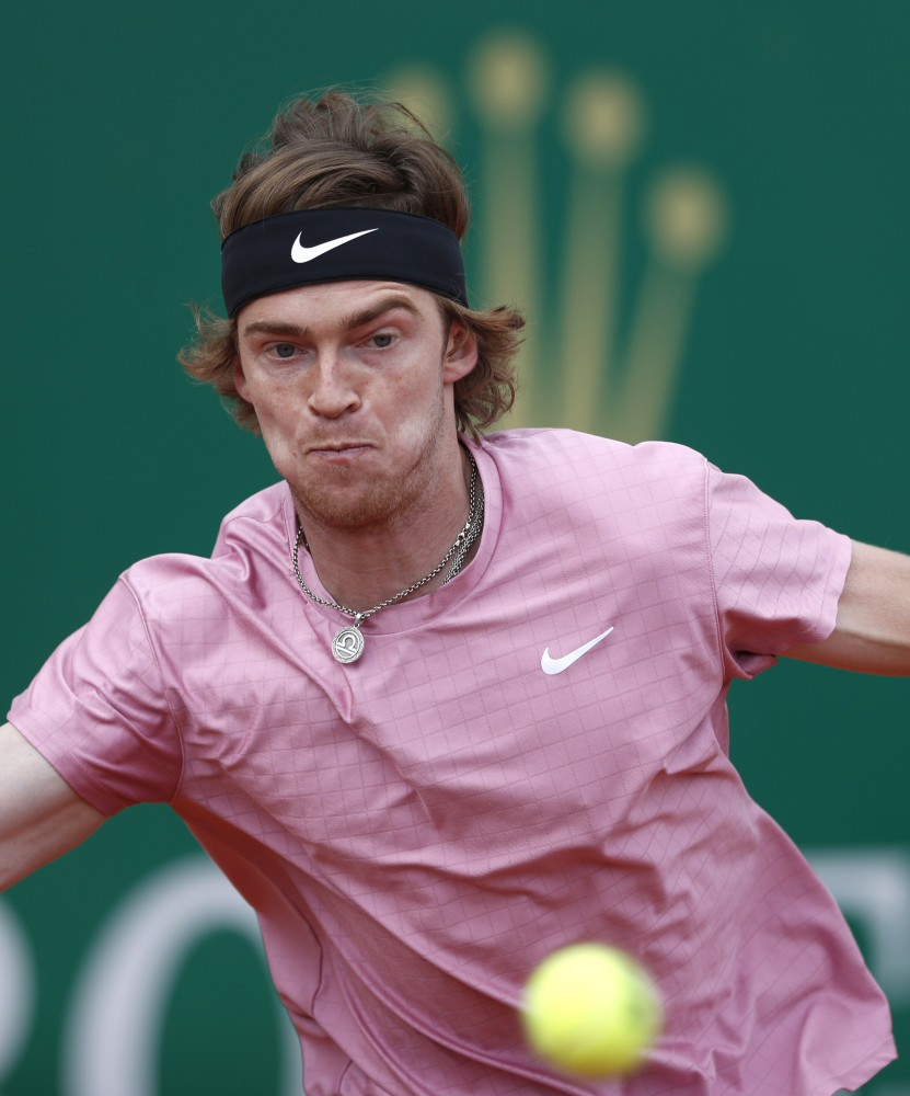 但在关键分 但在关键分