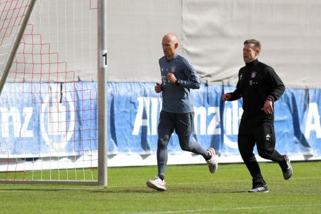 禁区内的二 禁区内的二